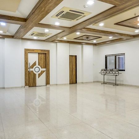 Townhouse Oak Regal Inn Near Sant Tukaram Nagar Metro Station Pimpri-Chinchwad ภายนอก รูปภาพ