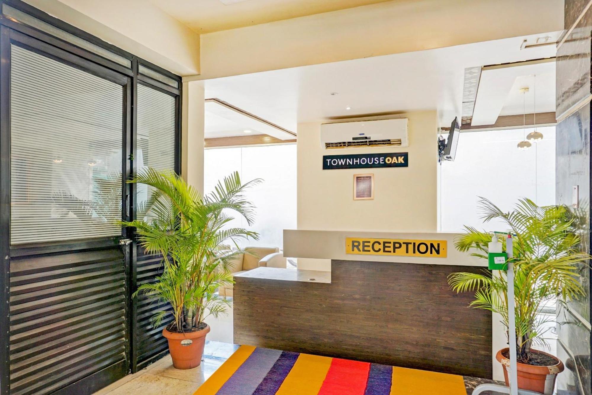 Townhouse Oak Regal Inn Near Sant Tukaram Nagar Metro Station Pimpri-Chinchwad ภายนอก รูปภาพ