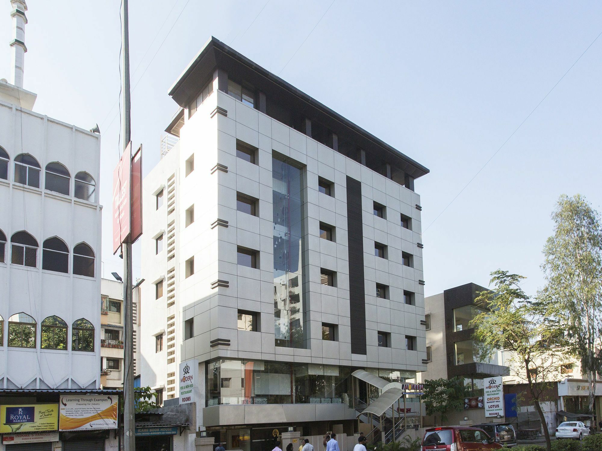 Townhouse Oak Regal Inn Near Sant Tukaram Nagar Metro Station Pimpri-Chinchwad ภายนอก รูปภาพ